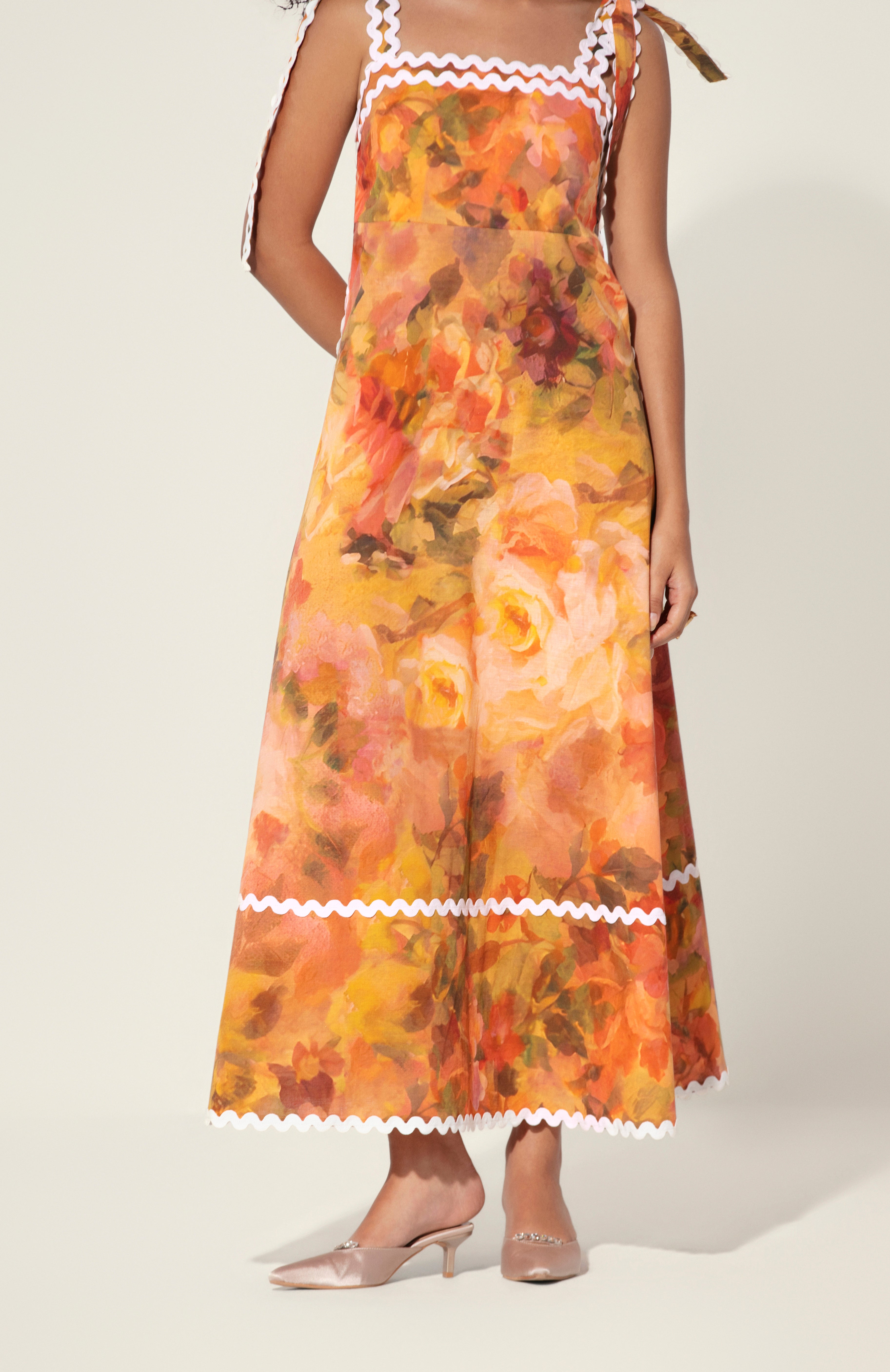 Mahlaqa Framed Maxi Dress