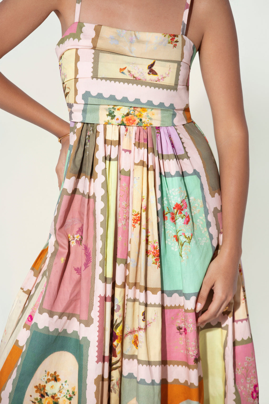 Vianna in Marianne Panelled Maxi Dress