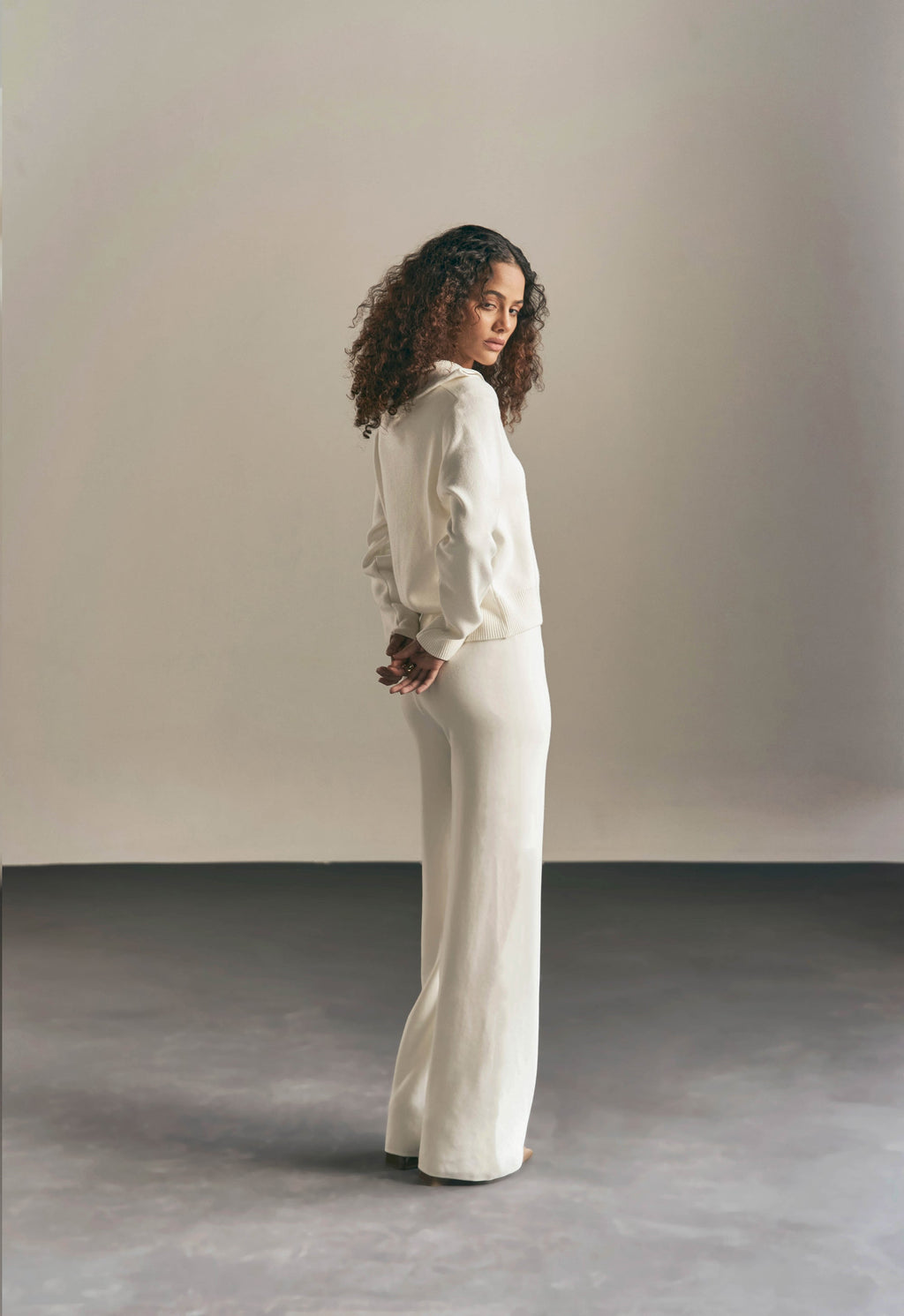 Bramhi in The Pearl Set